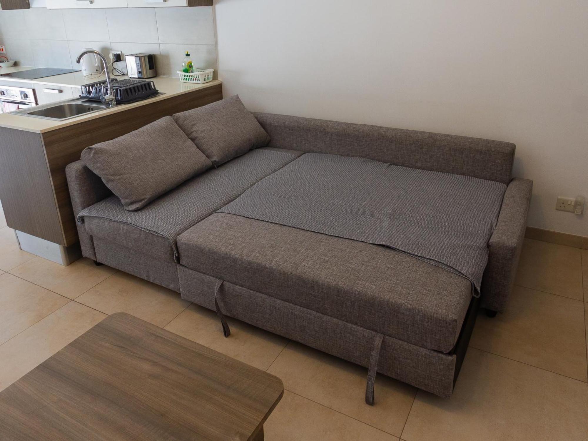 Modern & Central 2 Bedroom & 2 Bathrooms Apartment Msida Bagian luar foto